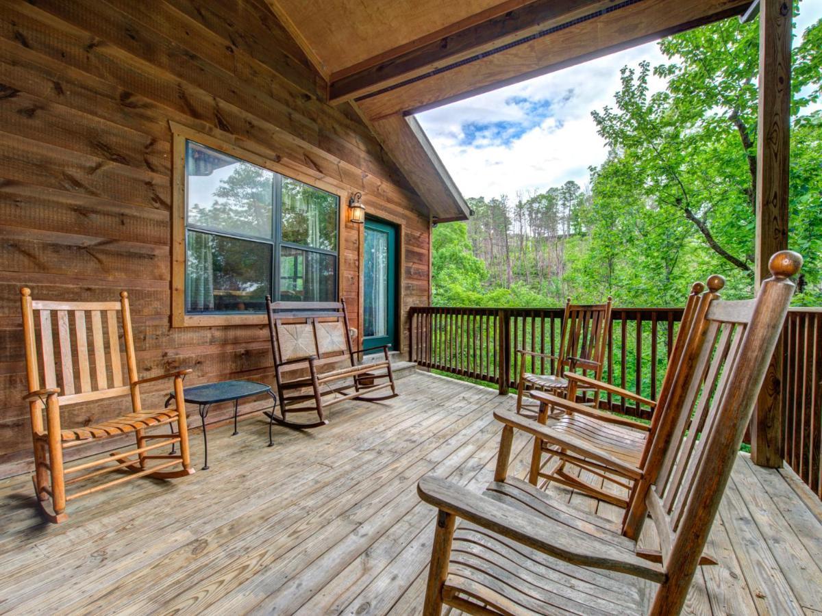 Great Expectations, 3 Bedrooms, Fireplace, Pool Table, Hot Tub, Sleeps 10 Gatlinburg Luaran gambar